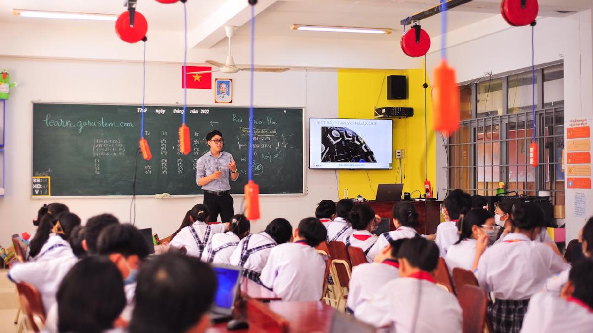 Embrace the Power of Affirmations: A Guide for Teachers